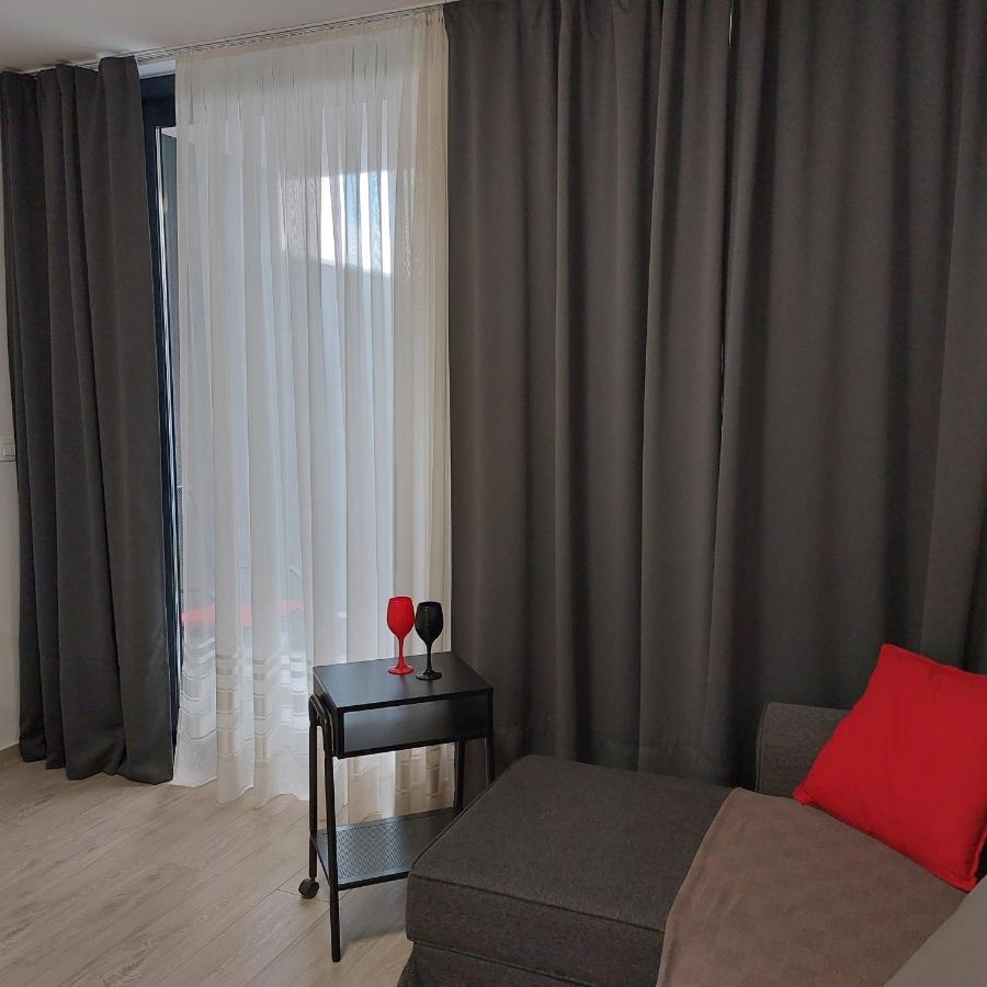 Apartments Sindy And Mendy With Parking Space In The Garage دوبروفينك المظهر الخارجي الصورة