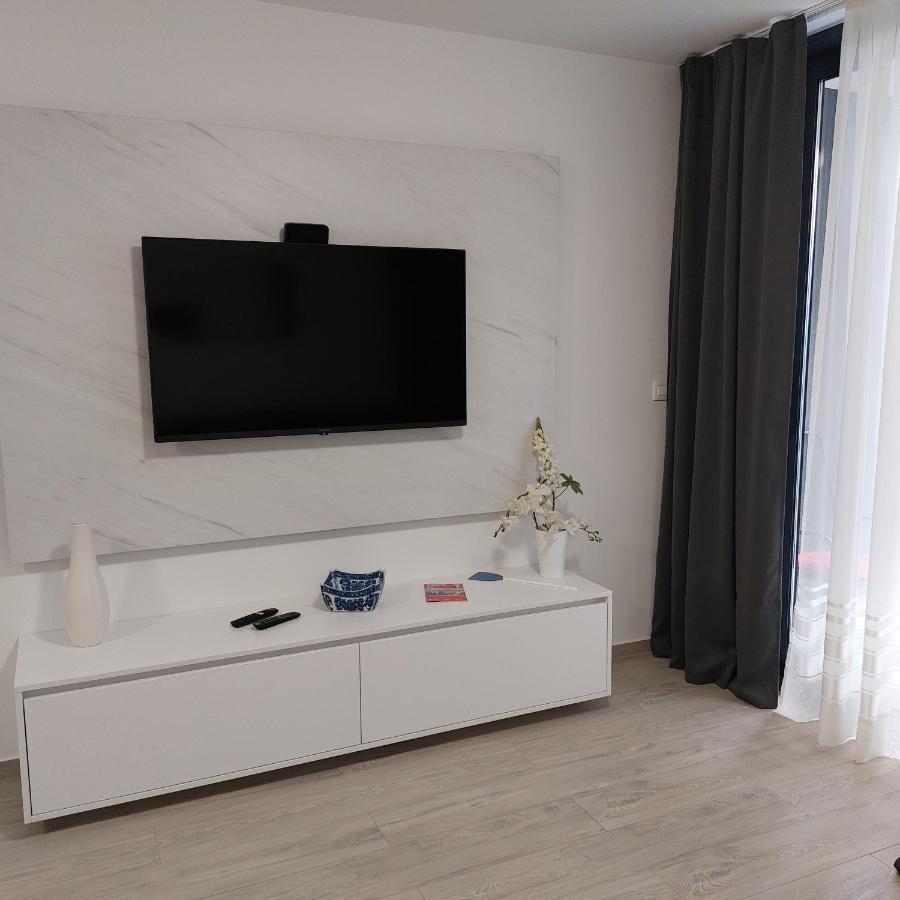 Apartments Sindy And Mendy With Parking Space In The Garage دوبروفينك المظهر الخارجي الصورة