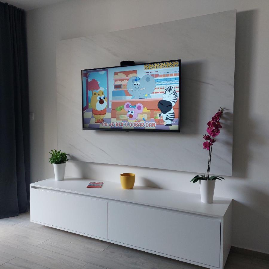 Apartments Sindy And Mendy With Parking Space In The Garage دوبروفينك المظهر الخارجي الصورة
